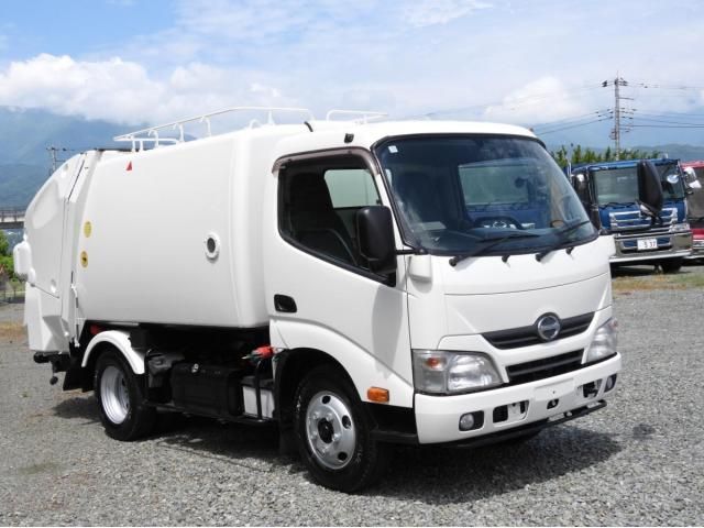 HINO / DUTRO