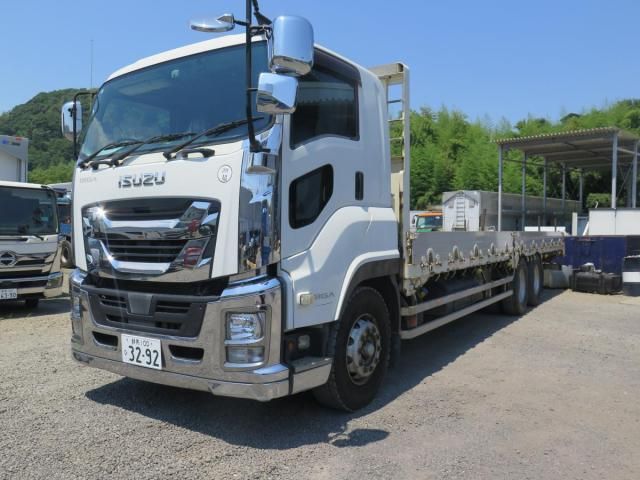 ISUZU / GIGA