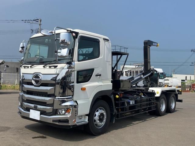 HINO / PROFIA