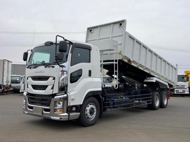 ISUZU / GIGA