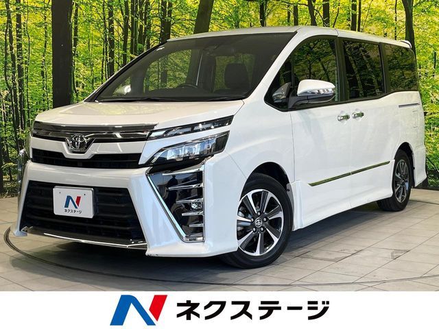 TOYOTA / VOXY