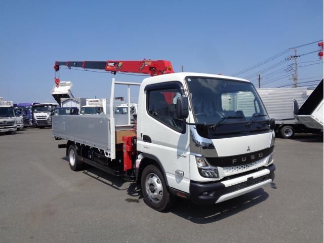 Japanese used car Ref# 1372496 MITSUBISHI / CANTER