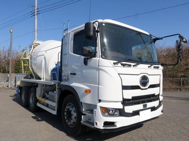 HINO / PROFIA