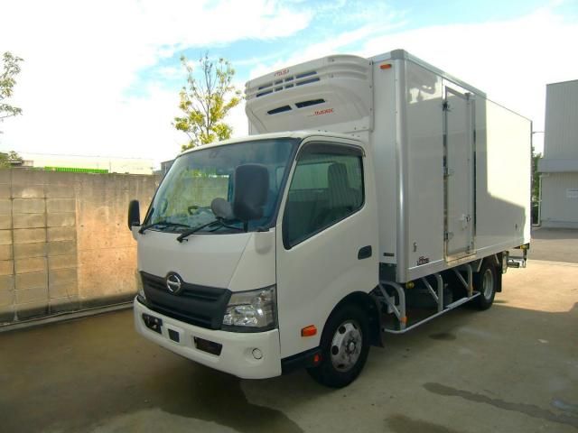 HINO / DUTRO