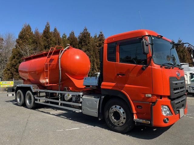 NISSAN DIESEL / Quon