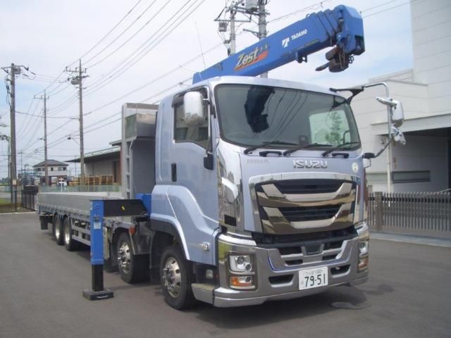 ISUZU / GIGA