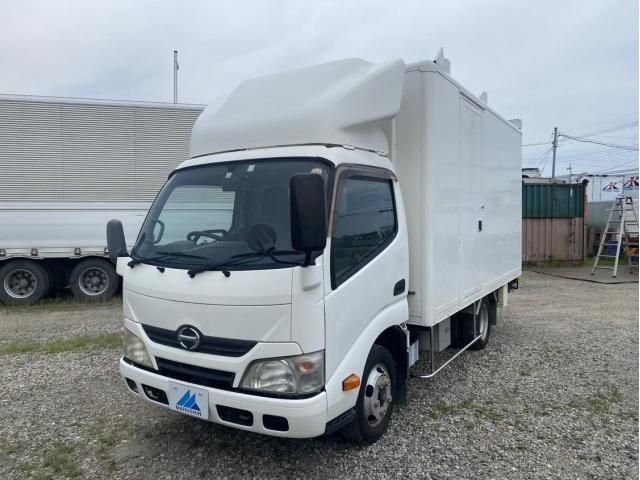 HINO / DUTRO