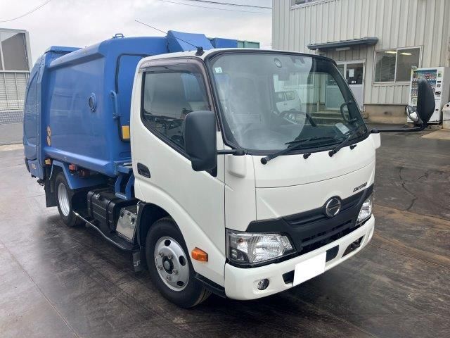 HINO / DUTRO