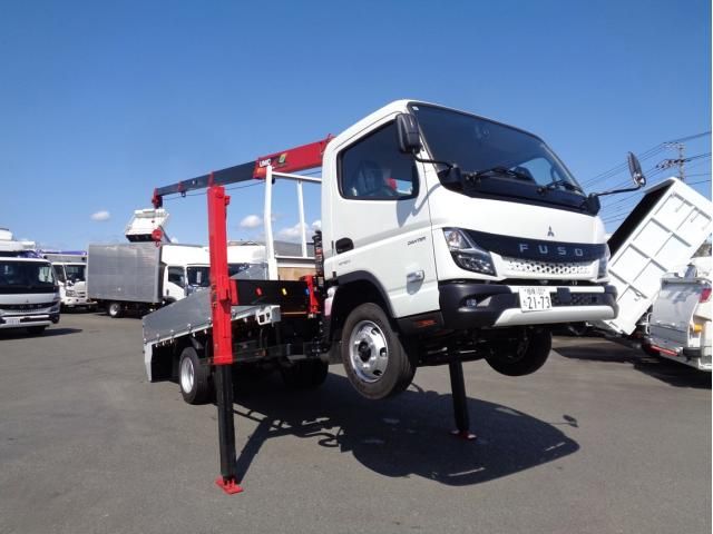 MITSUBISHI / CANTER