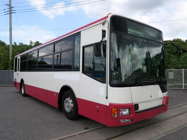 Japanese used car Ref# 1373379 MITSUBISHI FUSOU / AERO Star