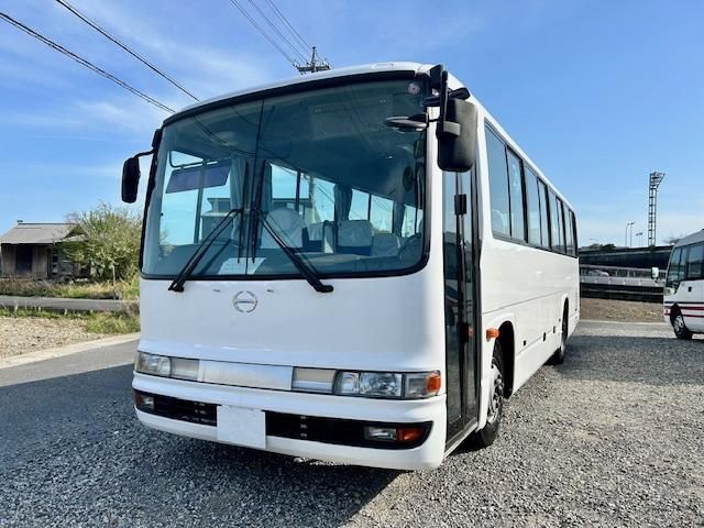 Japanese used car Ref# 1373566 HINO / MELPHA