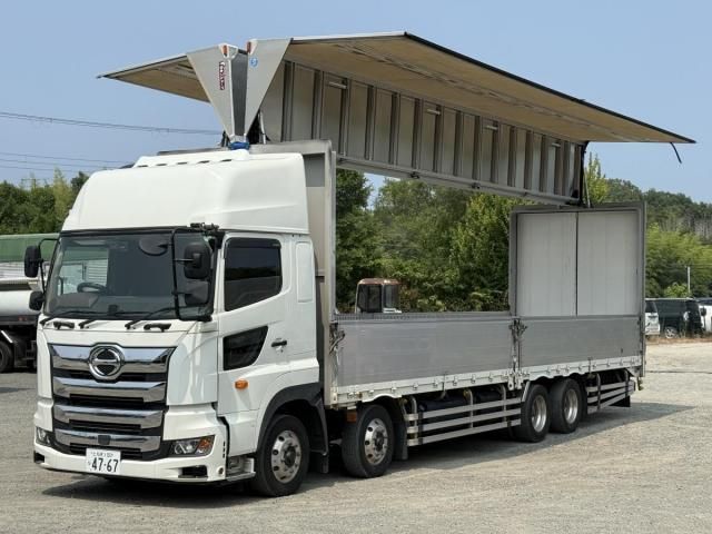 HINO / PROFIA