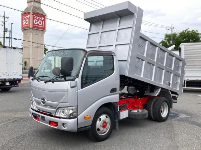 HINO / DUTRO