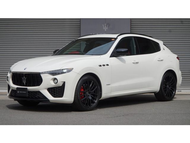 MASERATI / MASERATI Levante