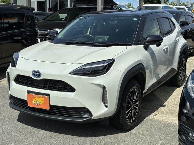 TOYOTA / YARIS CROSS HYBRID