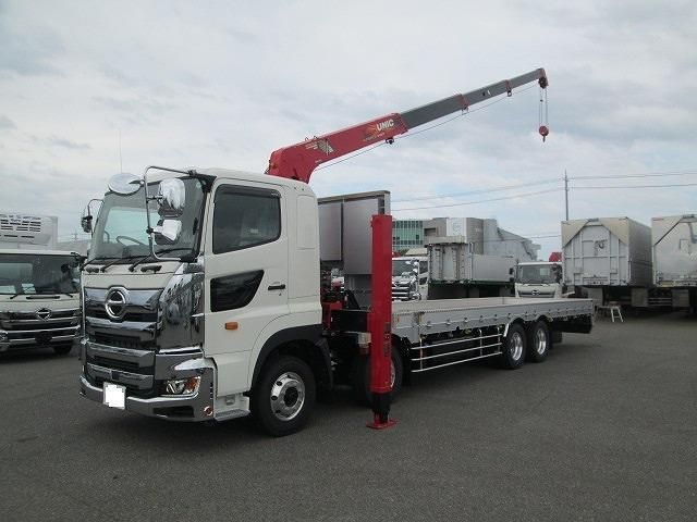 Japanese used car Ref# 1373945 HINO / PROFIA