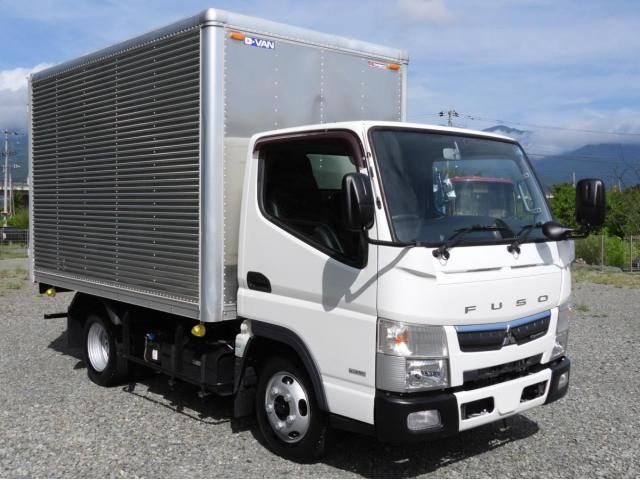 Japanese used car Ref# 1373978 MITSUBISHI / CANTER