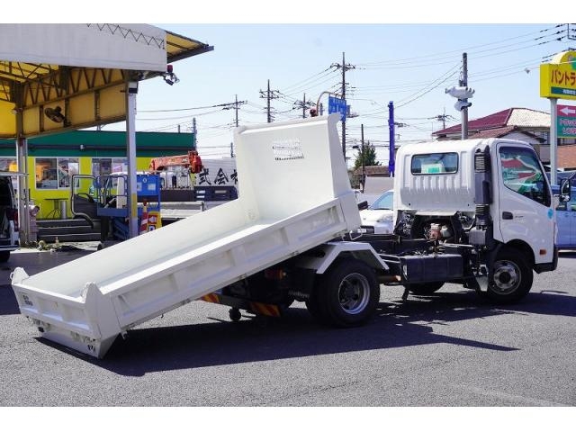 HINO / DUTRO