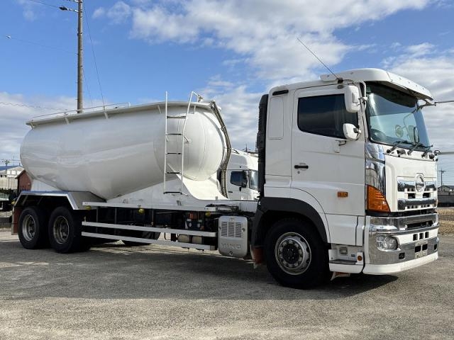 HINO / PROFIA