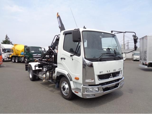 MITSUBISHI FUSOU / FIGHTER