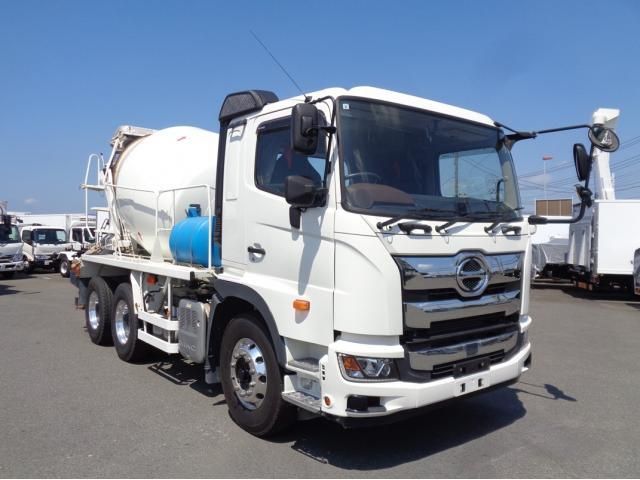 HINO / PROFIA