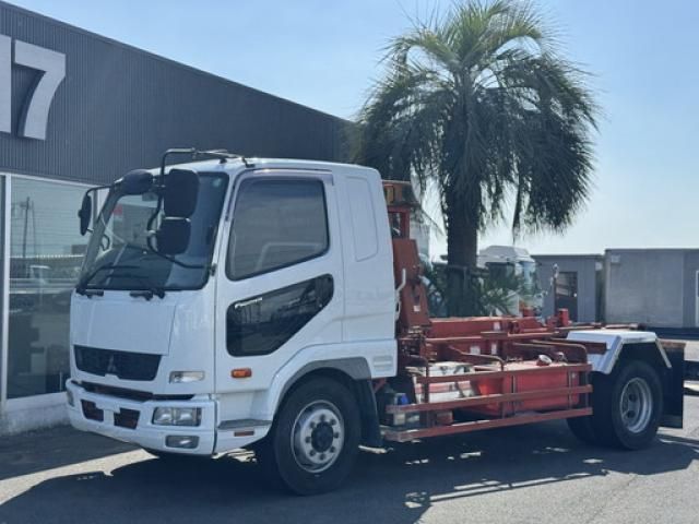 MITSUBISHI FUSOU / FIGHTER