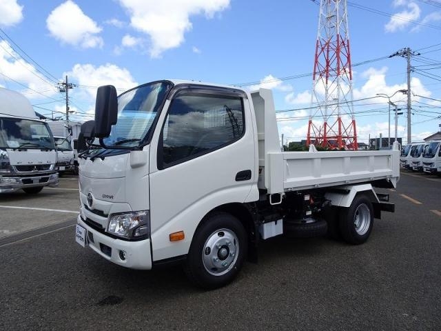 TOYOTA / DYNA
