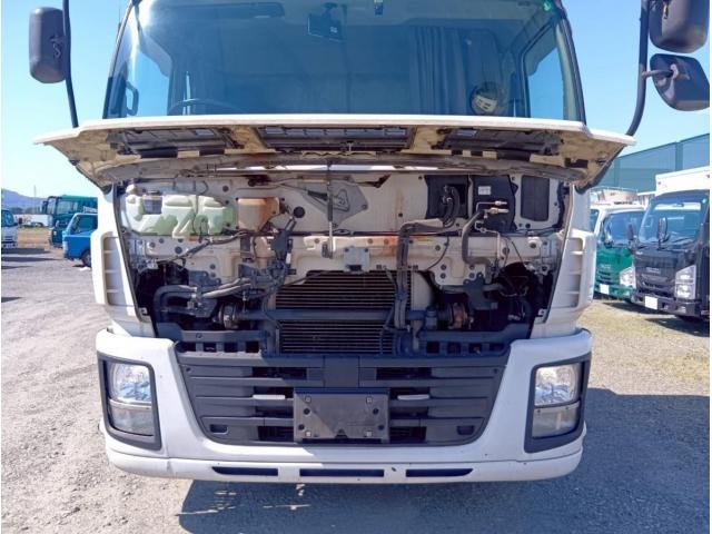 ISUZU / GIGA