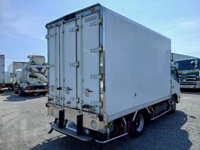 HINO / DUTRO