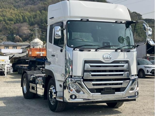 Japanese used car Ref# 1376137 NISSAN DIESEL / Quon