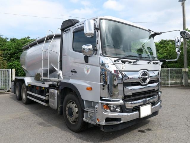 HINO / PROFIA
