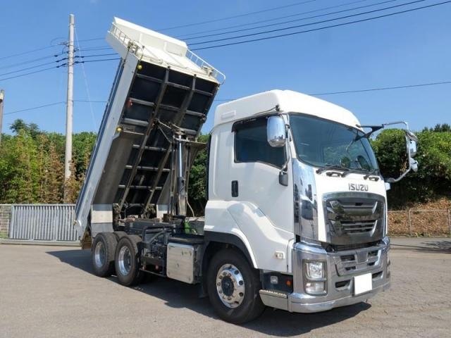 ISUZU / GIGA