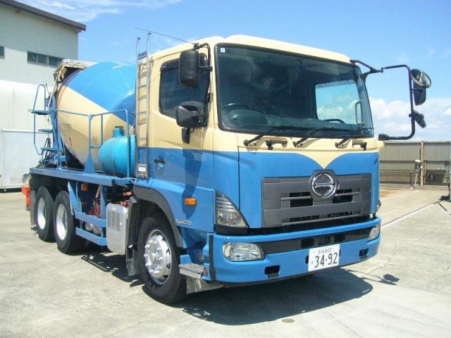 HINO / PROFIA
