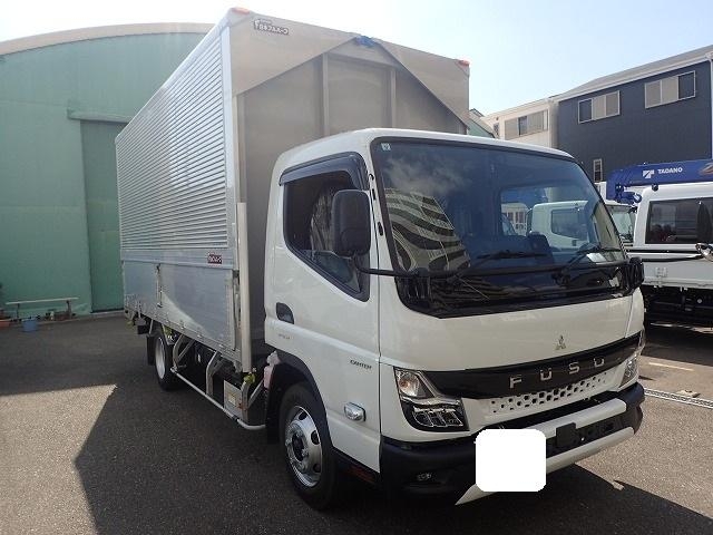 Japanese used car Ref# 1376707 MITSUBISHI / CANTER