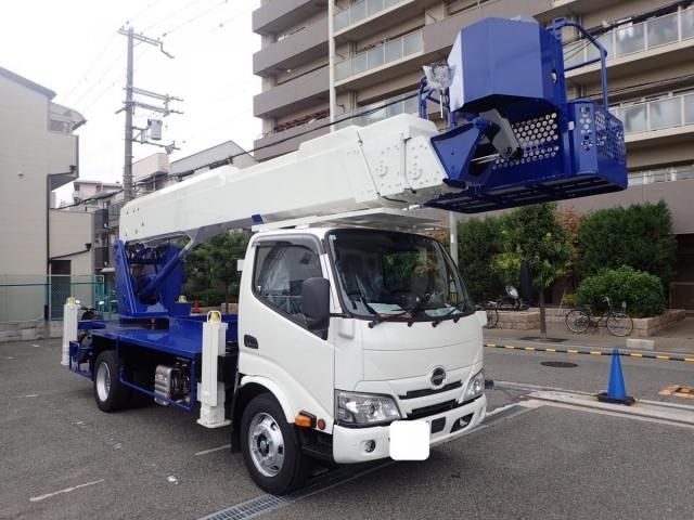 Japanese used car Ref# 1376710 HINO / DUTRO