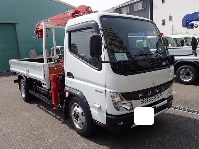 Japanese used car Ref# 1376715 MITSUBISHI / CANTER