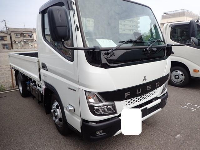 Japanese used car Ref# 1376718 MITSUBISHI / CANTER