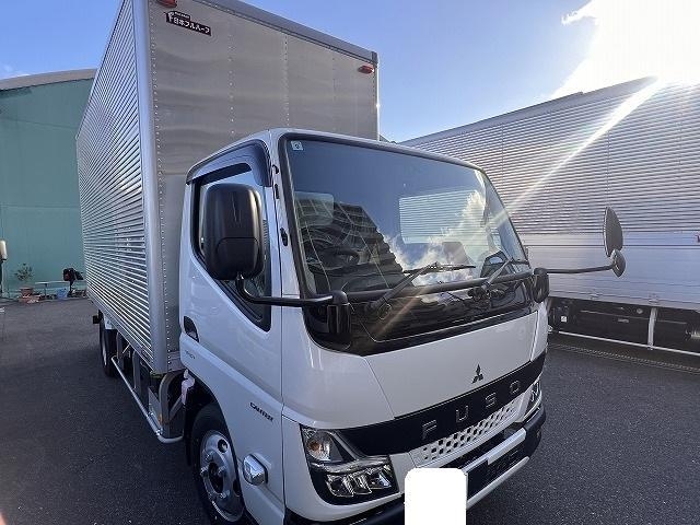 Japanese used car Ref# 1376726 MITSUBISHI / CANTER