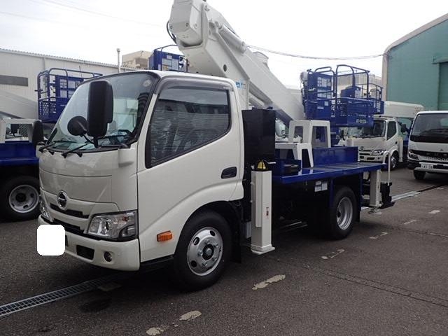 Japanese used car Ref# 1376731 HINO / DUTRO