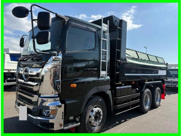 Japanese used car Ref# 1376851 HINO / PROFIA