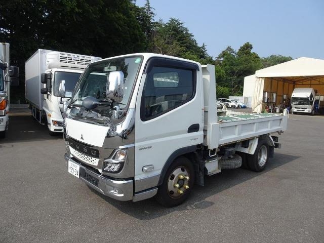 Japanese used car Ref# 1376854 MITSUBISHI / CANTER