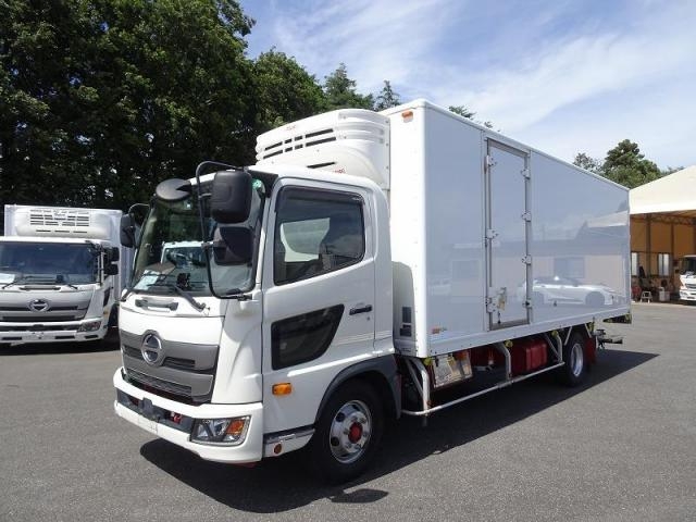Japanese used car Ref# 1376861 HINO / RANGER