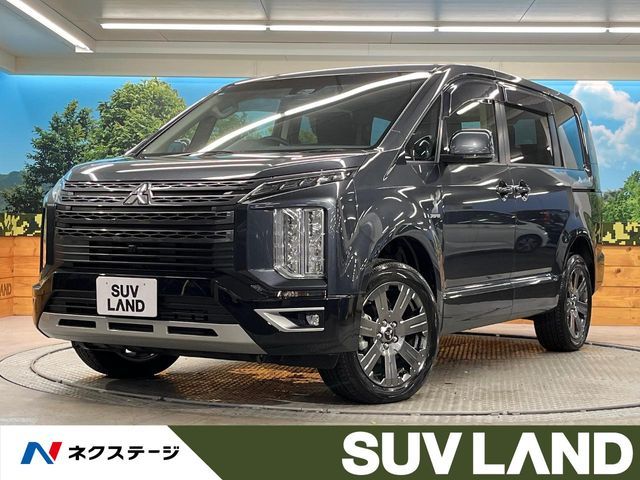 Japanese used car Ref# 1377037 MITSUBISHI / DELICA D:5 4WD