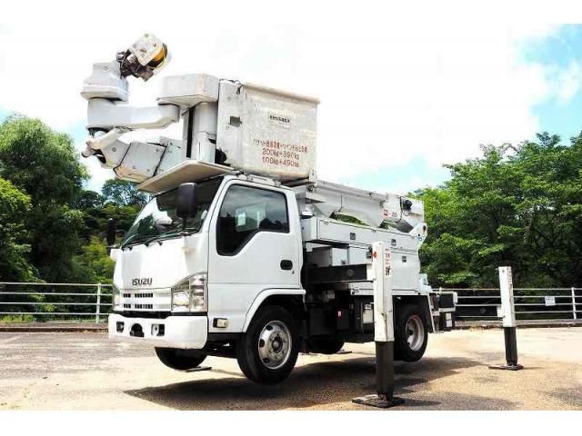 ISUZU / ELF