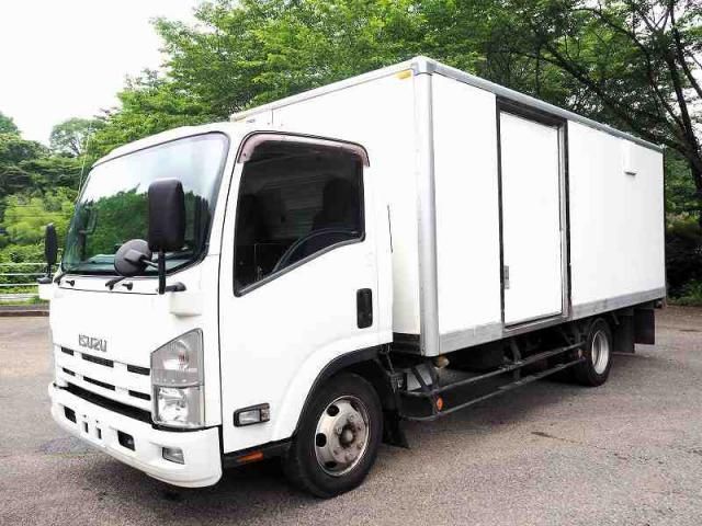 ISUZU / ELF