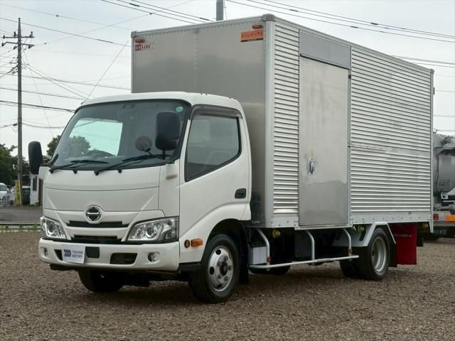 HINO / DUTRO