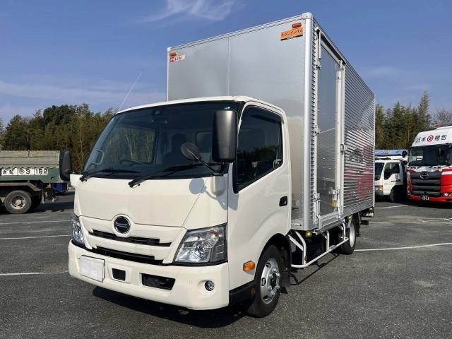 HINO / DUTRO