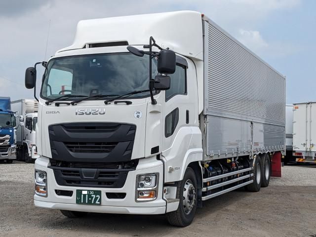 ISUZU / GIGA