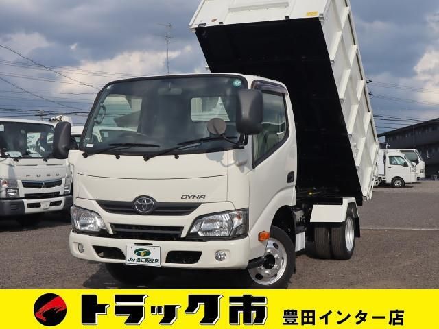 TOYOTA / DYNA