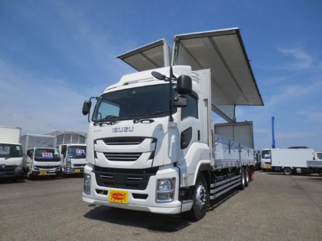 ISUZU / GIGA